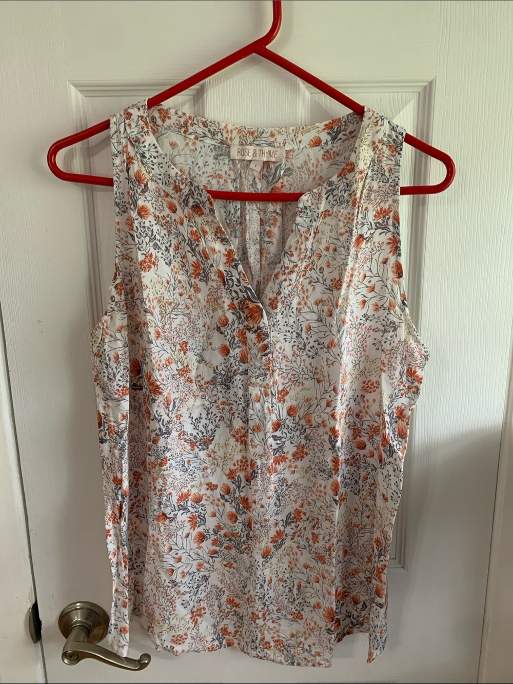 Rose & Thyme White Floral Sleeveless Top with Orange & Gray Print